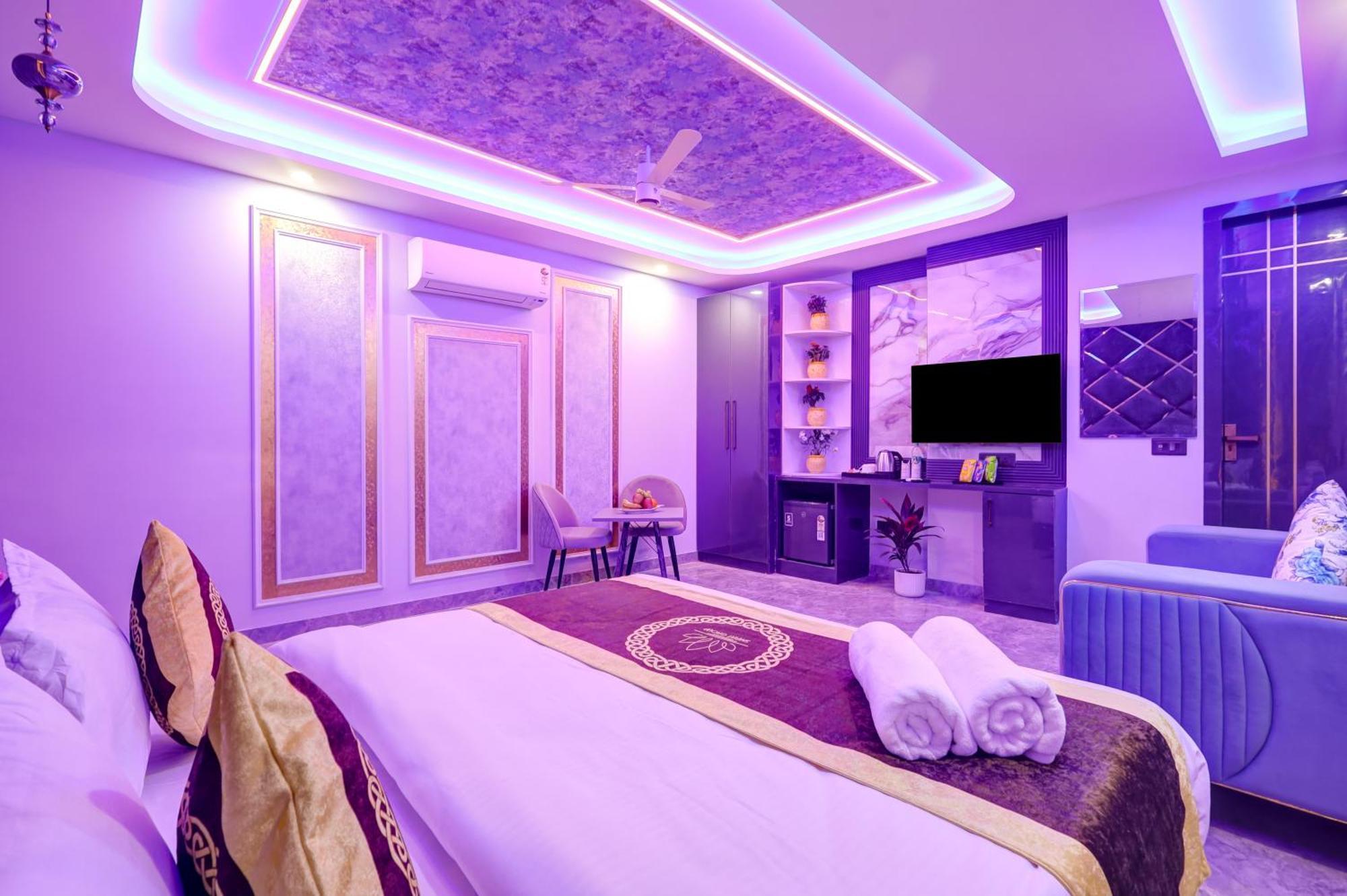 Hotel Armani Suites By Smart Group Нью-Дели Экстерьер фото